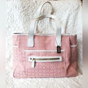 COACH Signature Zip Tote